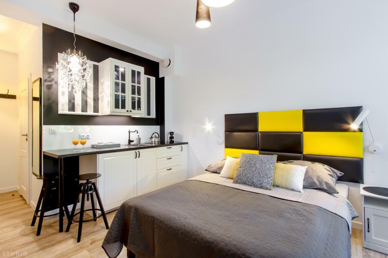 Clicktheflat The Warsaw Rising Museum Apartments エクステリア 写真