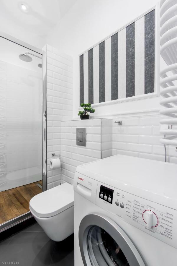Clicktheflat The Warsaw Rising Museum Apartments エクステリア 写真