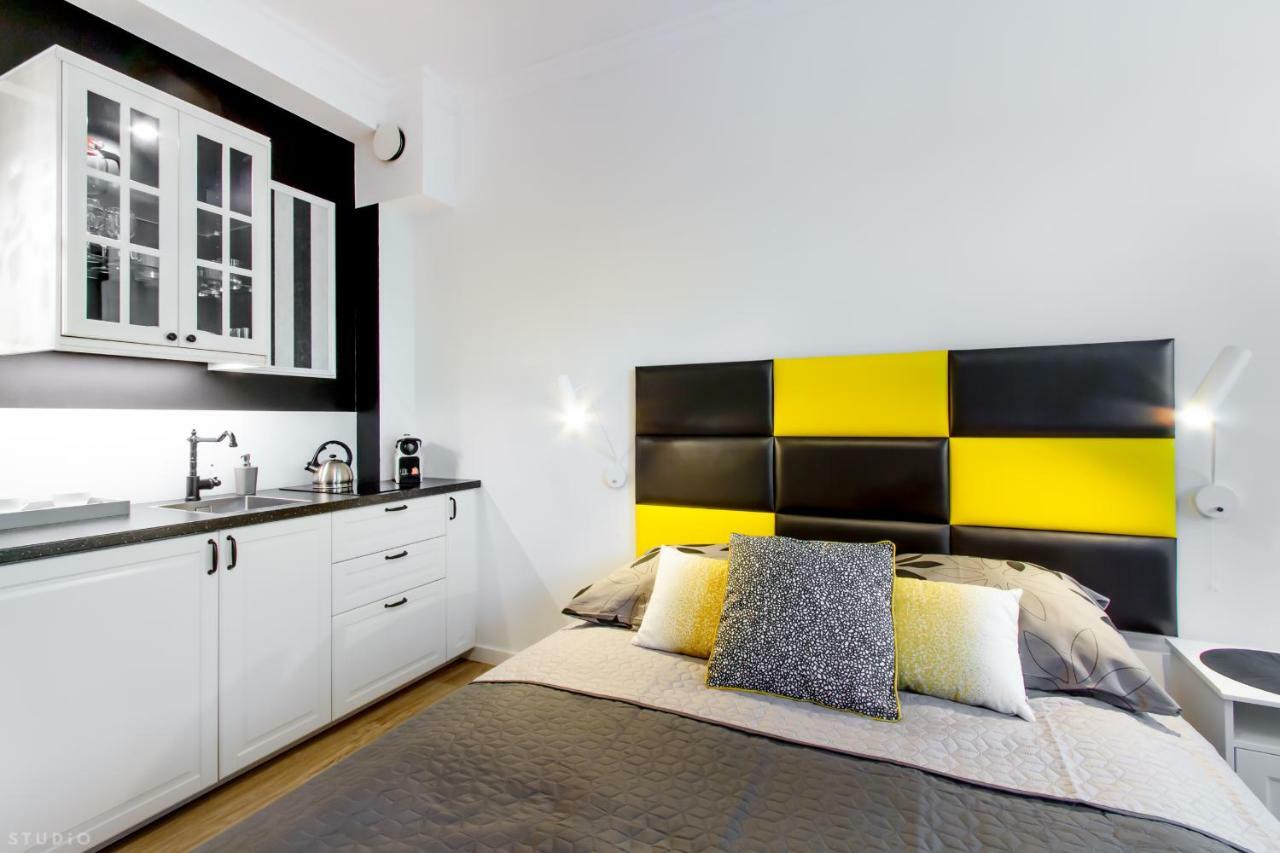 Clicktheflat The Warsaw Rising Museum Apartments エクステリア 写真