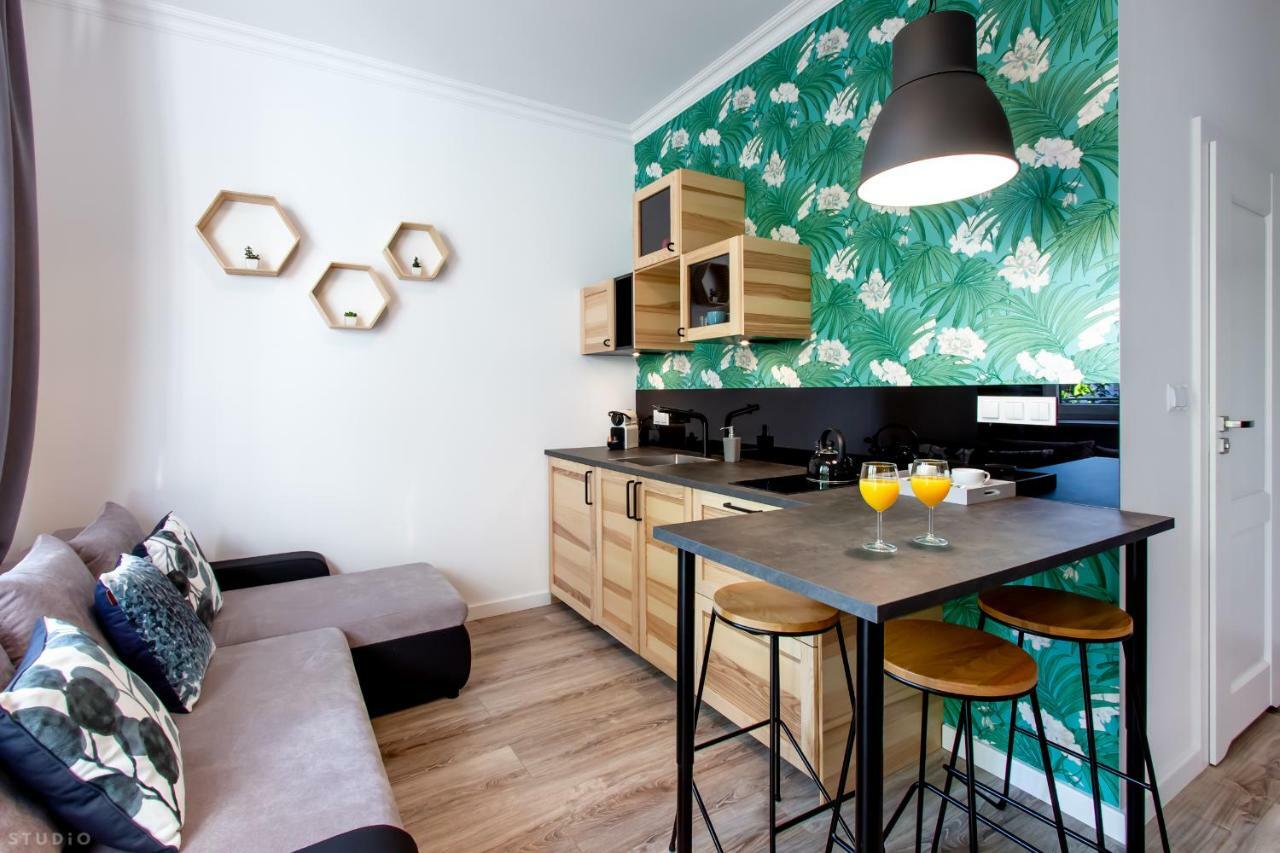 Clicktheflat The Warsaw Rising Museum Apartments エクステリア 写真