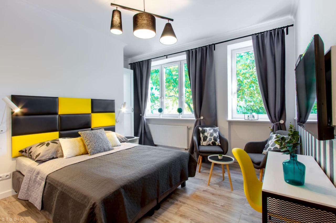 Clicktheflat The Warsaw Rising Museum Apartments エクステリア 写真